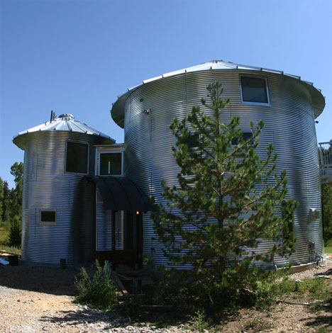 recycled-grain-silo-home-design