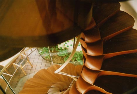 spiral-staircase-unique-wood-design