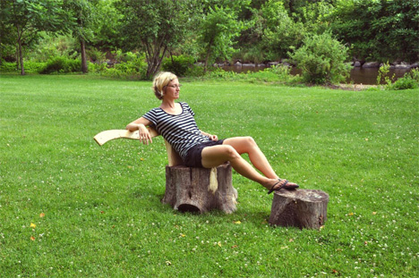 two-stumps-+-an-axe-lounge-chair
