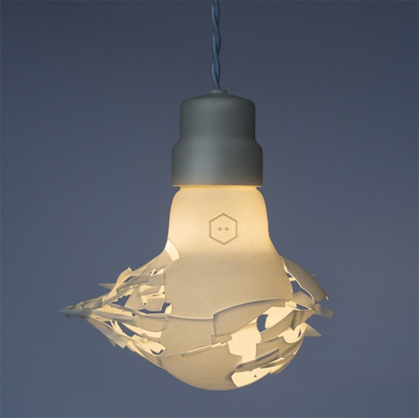 Smashed 3D printed Bulb 2