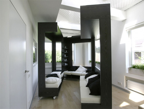 Rolling Modular Room Design Transforms Interior Spaces