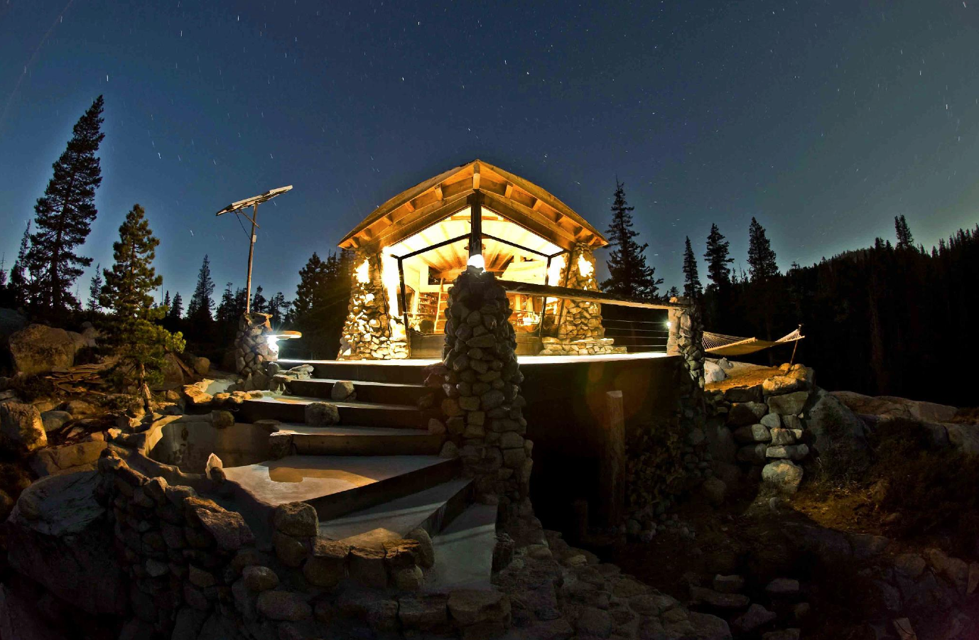 tiny-house-mountains-snowboarder-mike-basich