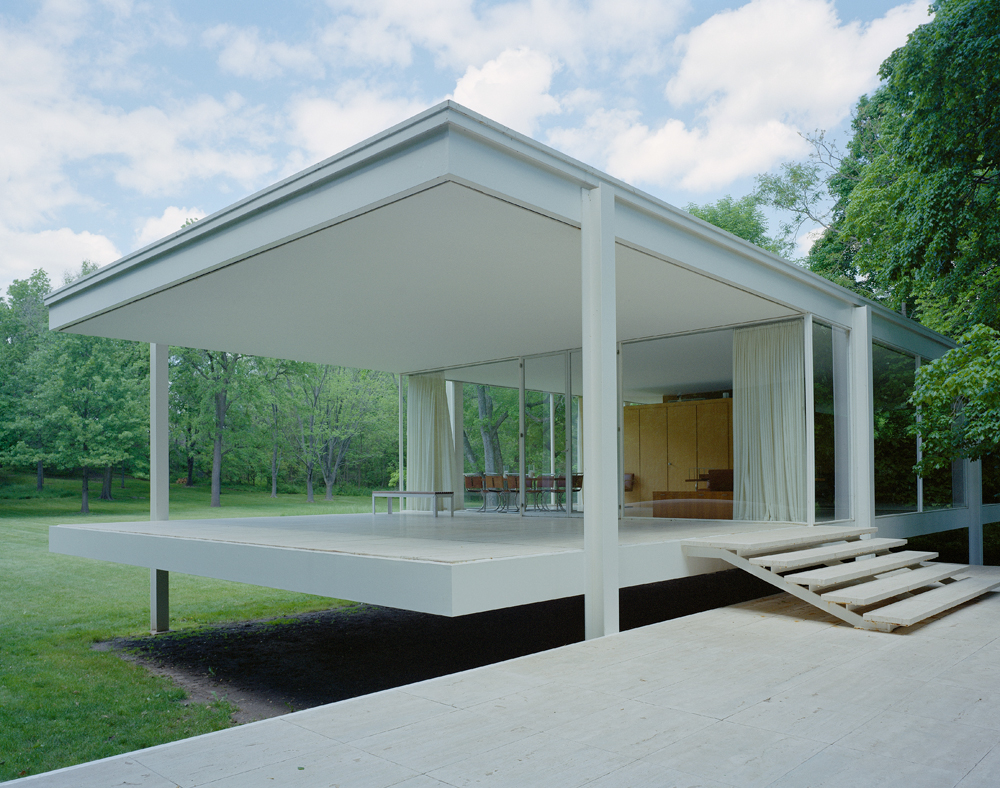 farnsworth house cantilevered