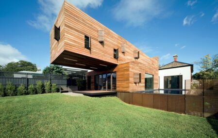Cantilevered Trojan House side view