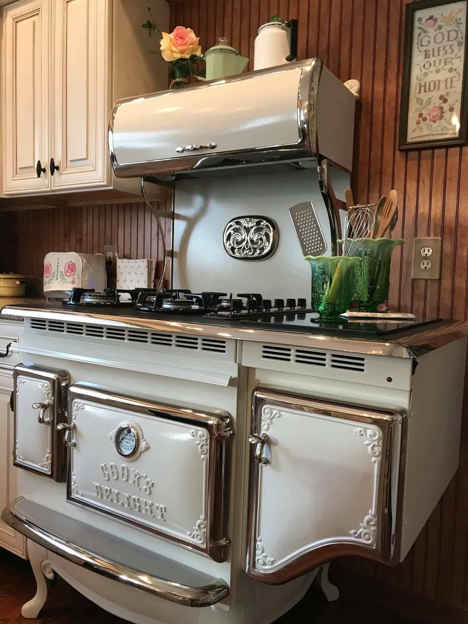 Retro Kitchen Appliances by Elmira Stove Works | Designs & Ideas on Dornob