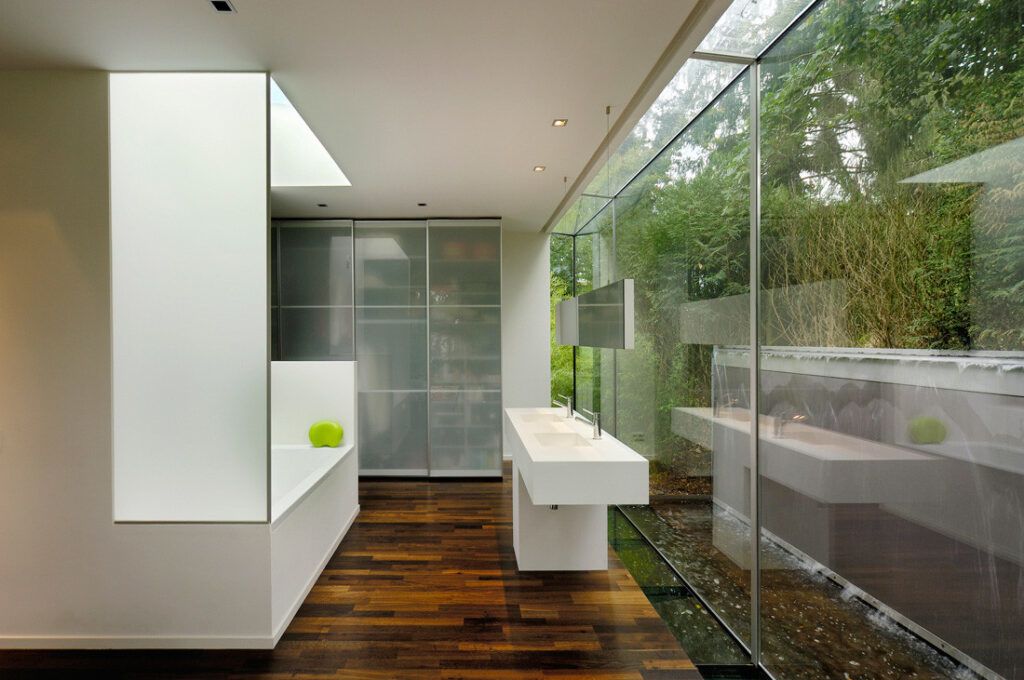 Villa Berkel modern glass house bathroom