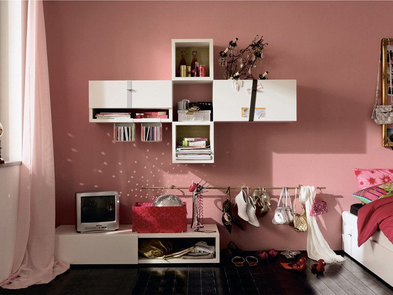 heulsta pink bedroom
