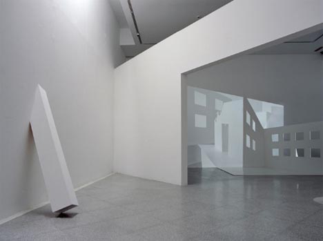 installation-room-abstract-surreal-art