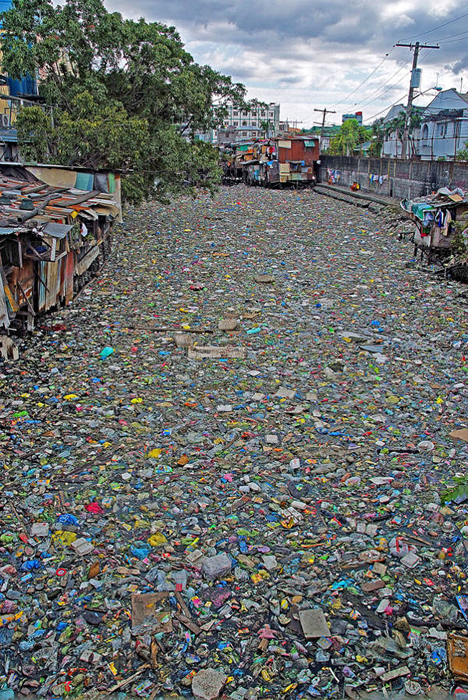 trash-colorful-river