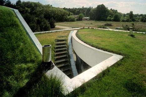 underground-stairs-home-entry