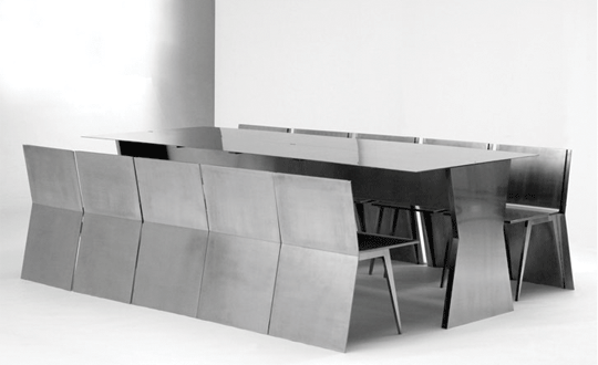 Streamlined modern expanding dining table