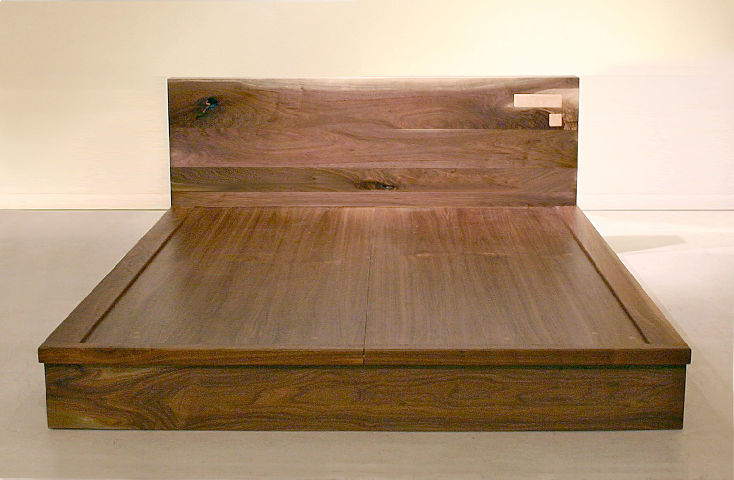 Rustic Modern Comfortable Wooden Bed, Wood Bed Frame Design