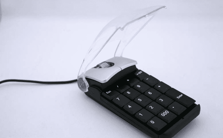 Adesso numeric keypad and mouse in one