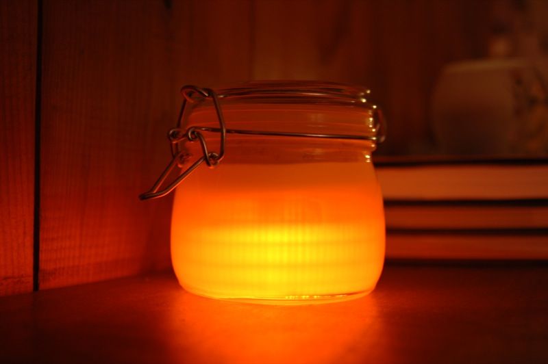 Make a DIY sun jar