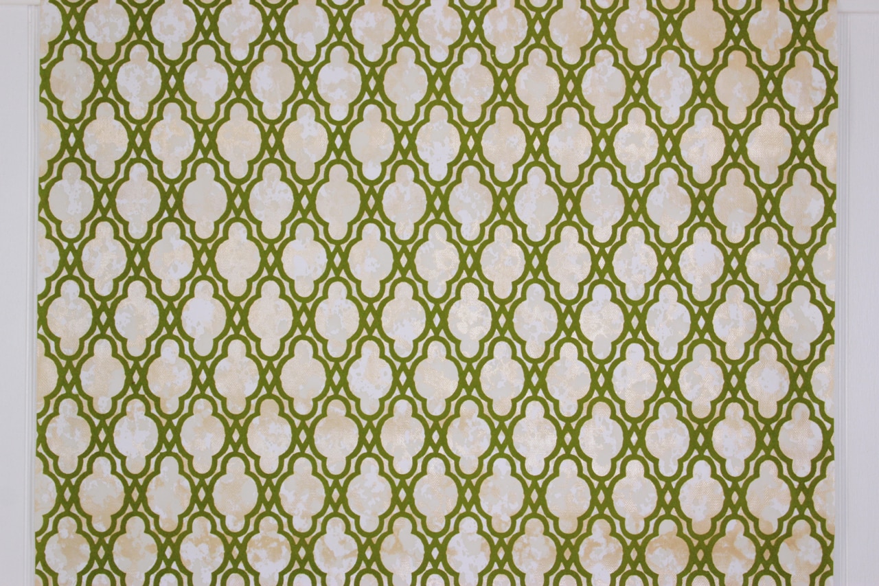 Green vintage wallpaper pattern