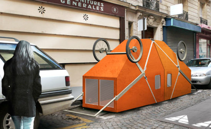 Encore Shelter in the street
