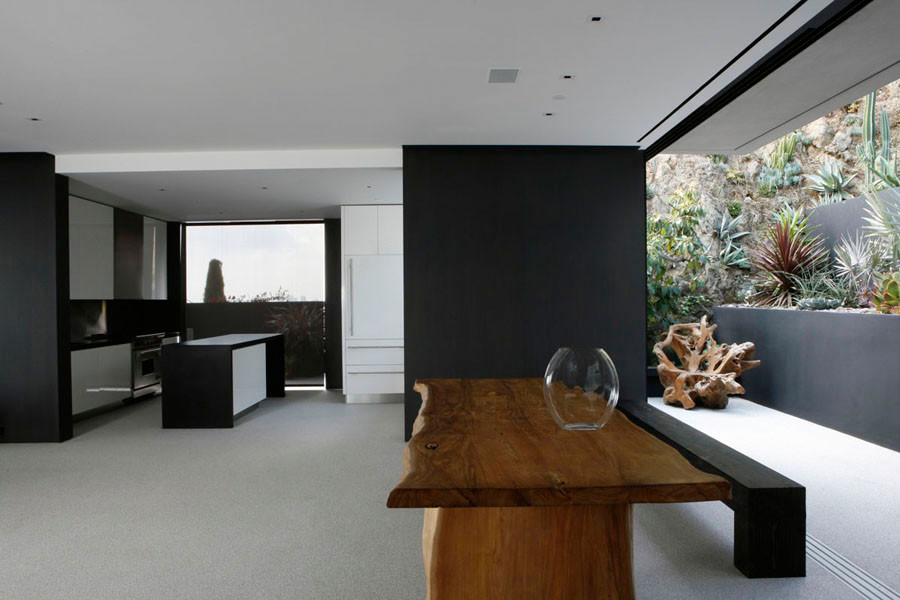 Modern hillside home XTEN living room