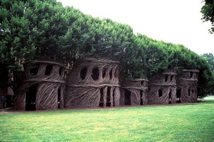 Natural buildings by Patrick Dougherty stickwork