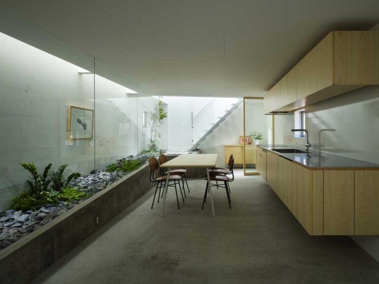 Japanese Home with Modern Atrium Kitchen