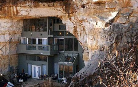 Festus Missouri Cave House