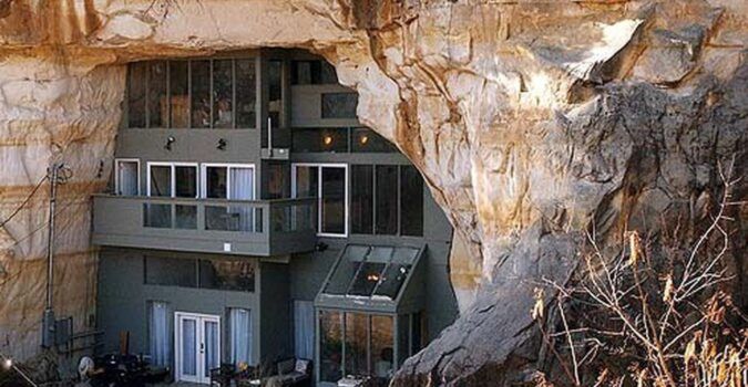 Festus Missouri Cave House