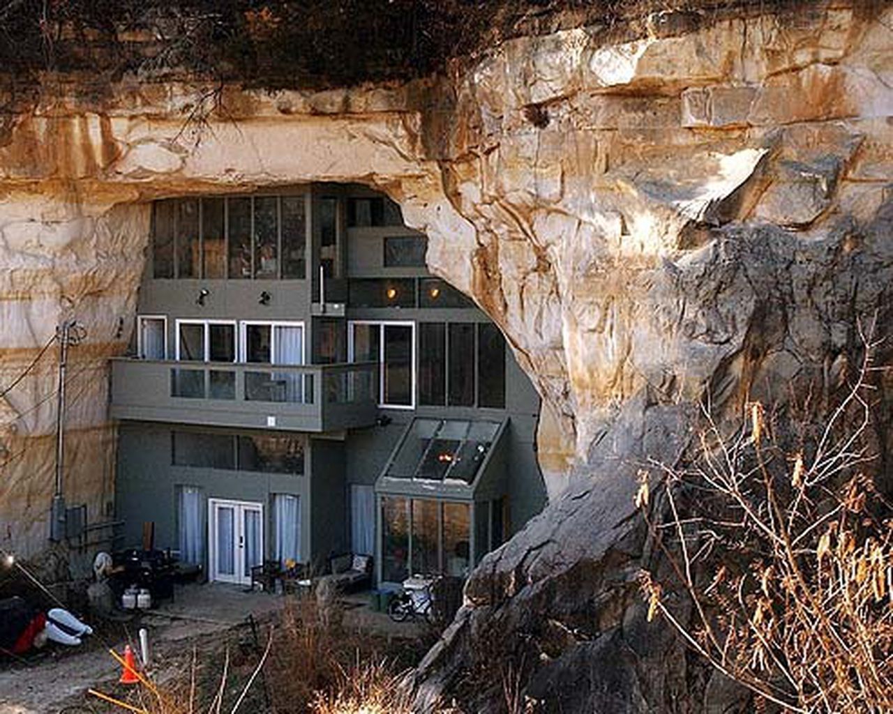 Caves Homes Built Around
