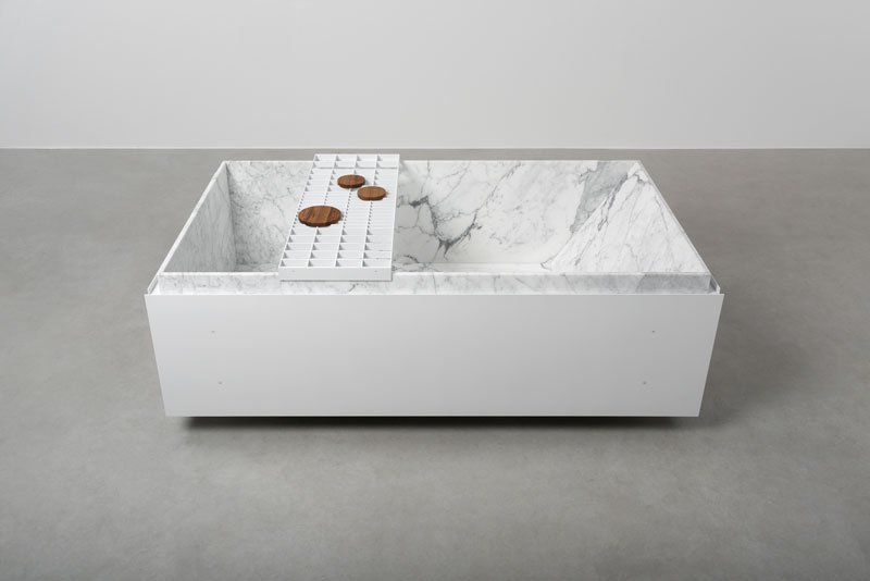 Vaselli bathtub stone and metal white