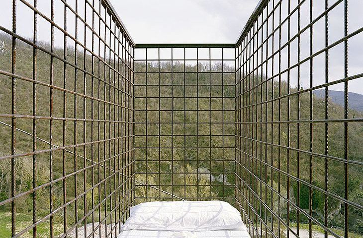 Suspended hotel bed