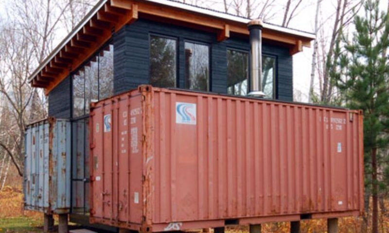 DIY home made of shipping containers side