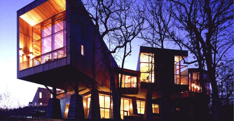 River House Retreat Barton Phelps cantilevered