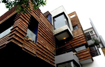 Gairola House by Anagram Architects modular units