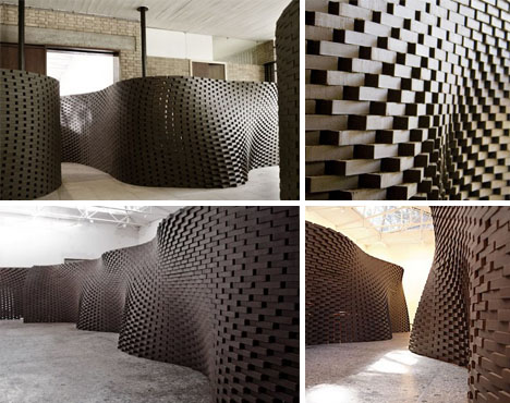 Hand-Crafted by Robots: Unbelievably Curved Brick Walls ...