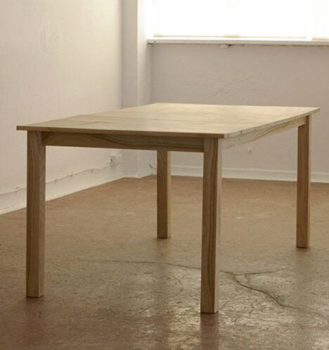 razy2 hidden desk wood table flat surface