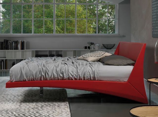 Dylan floating bed in red