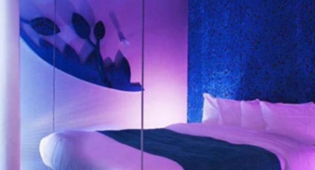 hanging modern bed design