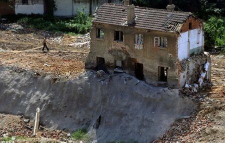 Nail House in China Luo Baogen Qingdao City