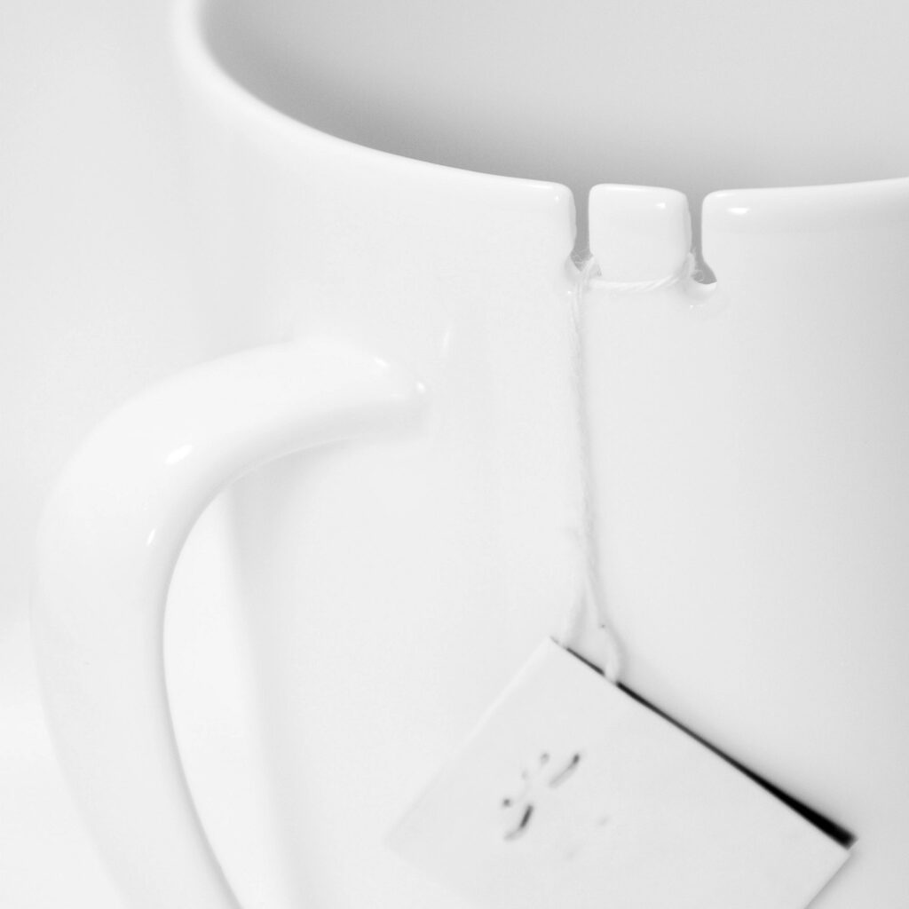 Tie Tea Mug detail