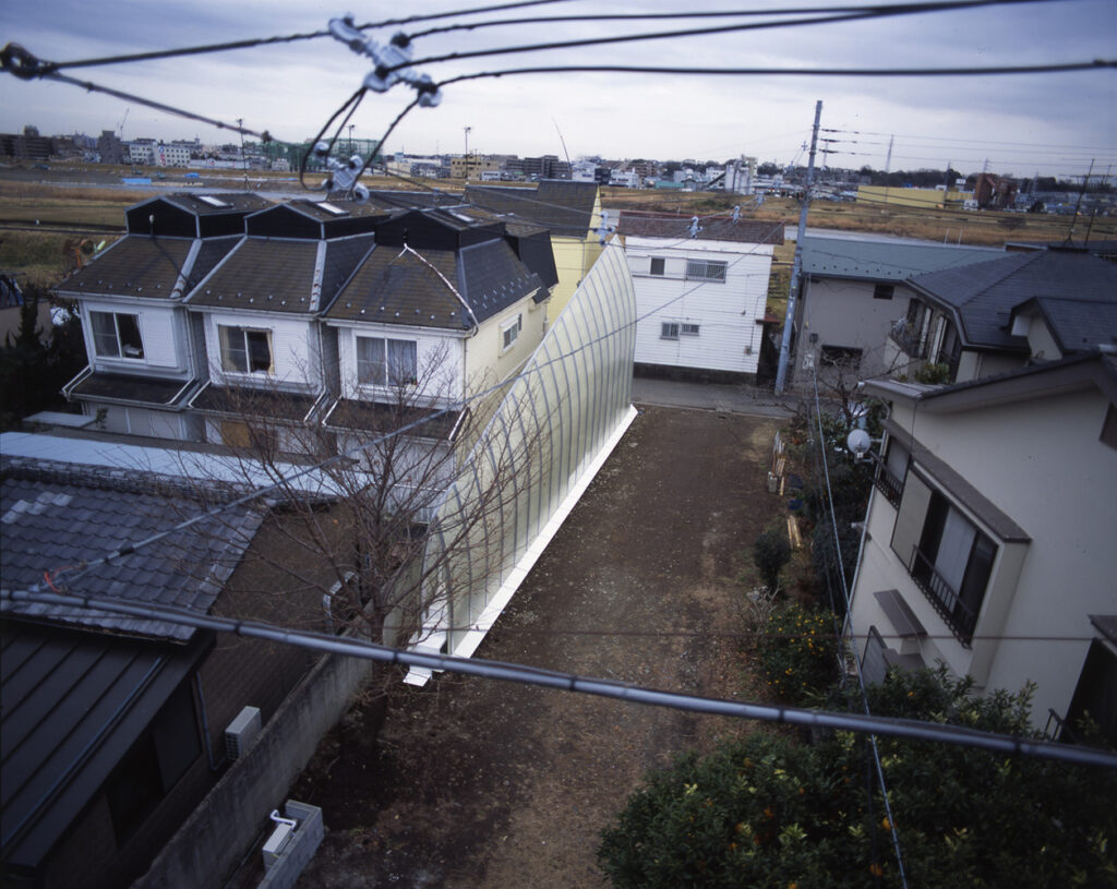 Ultra narrow Japanese House from above