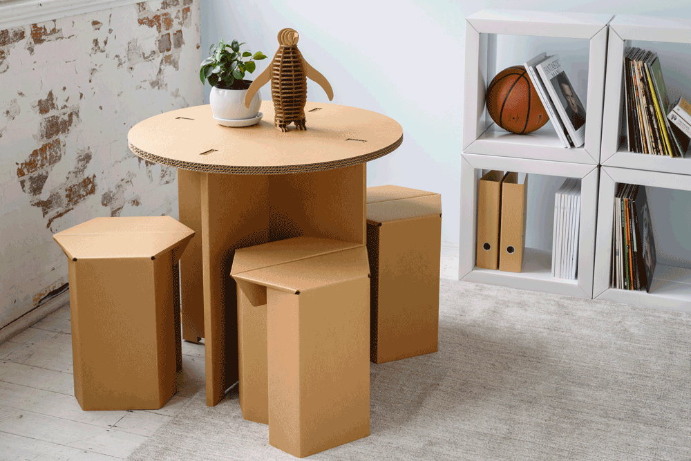 karton cardboard furniture animated