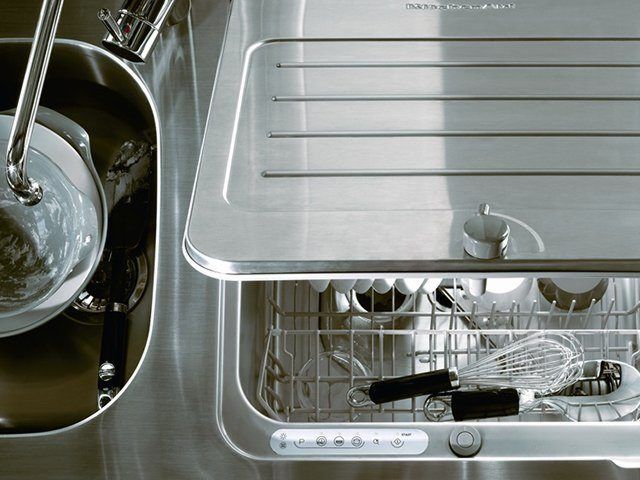 FlashDry by KitchenAid Compact Dishwasher