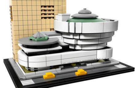 Lego Guggenheim Museum assembled