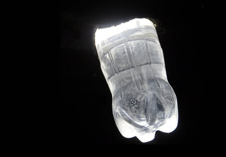 These Plastic Bottles Full Of Water And Bleach Light Up Homes Without  Electricity