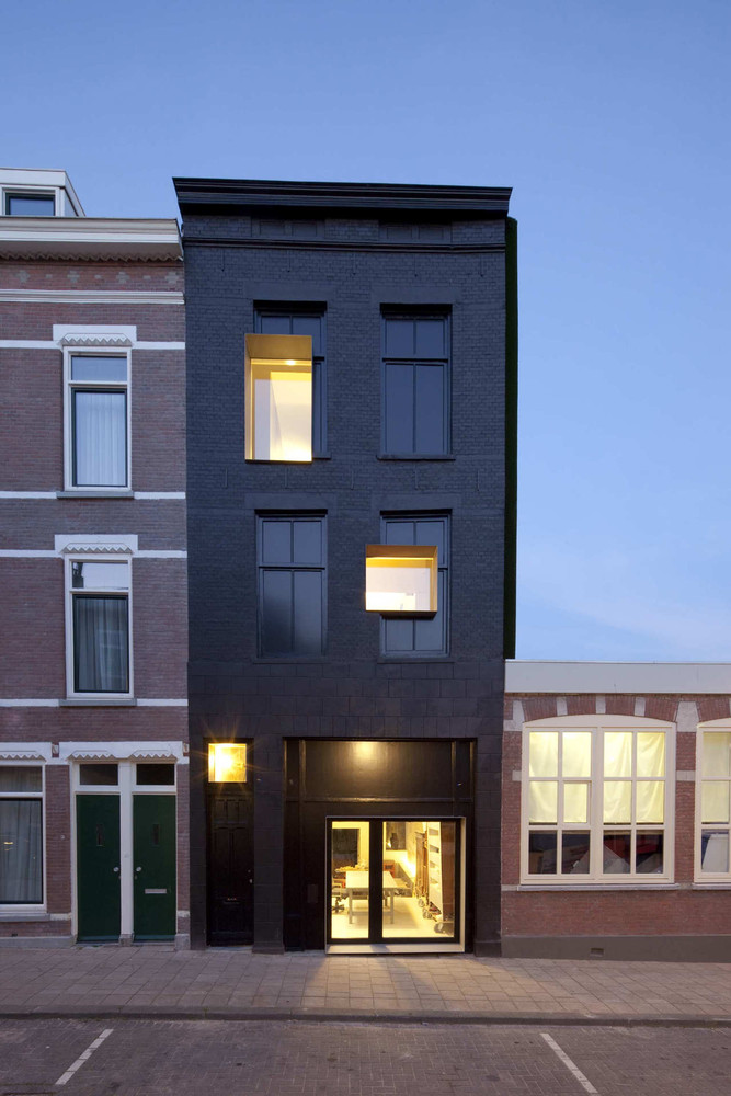 Black Pearl Rotterdam Townhouse