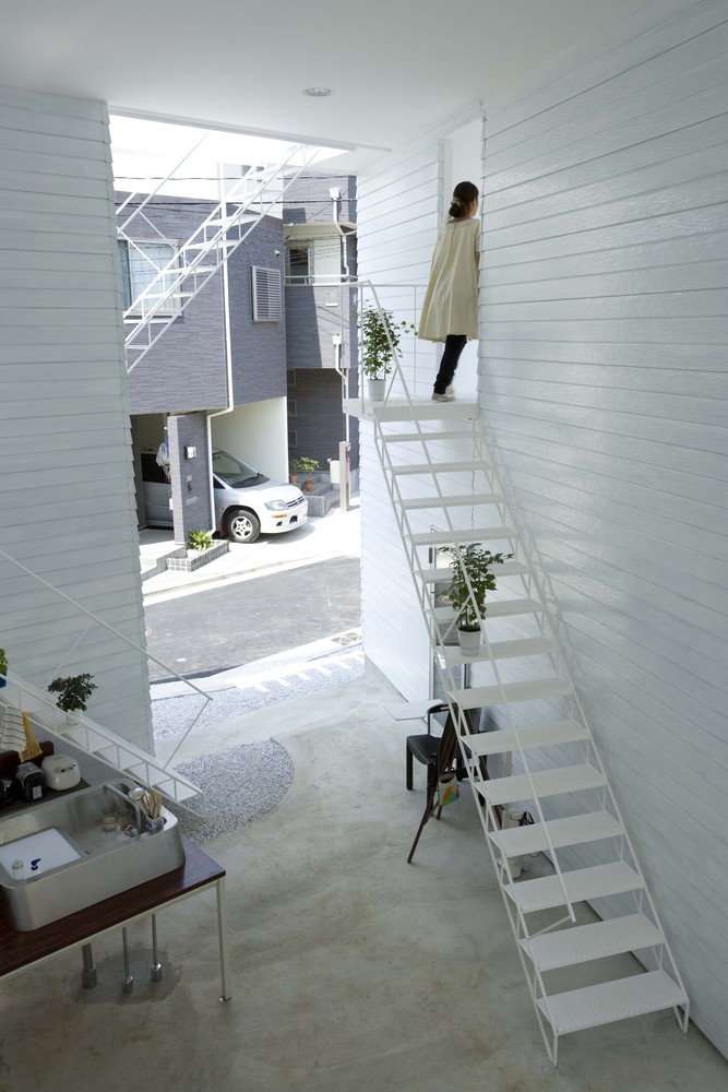 Yokohama artist apartment stairs