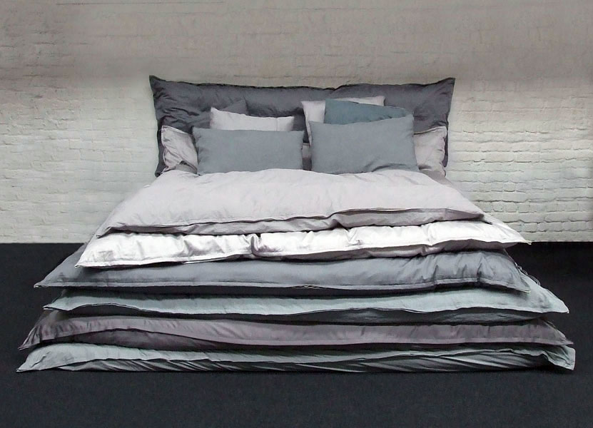 Make the Bed stacked comforters