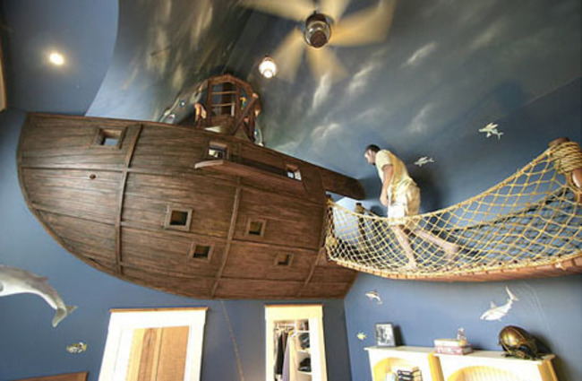 bedroom pirate ship theme