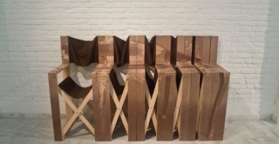 Com Oda bench converts to chairs