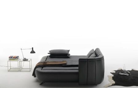 Luxury-modular-bed-De-Sede-Hugo-Ruiter-corner