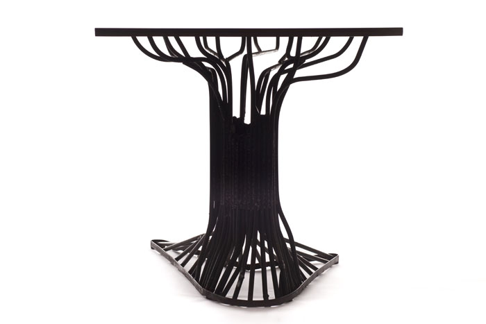 bomers tree table front view