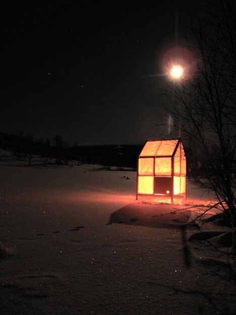 Unavailability ice cabin at night